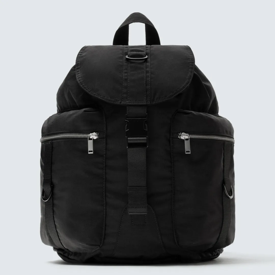 Flap backpack